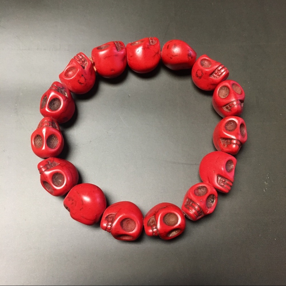 Red Stone Layering Skull bracelet